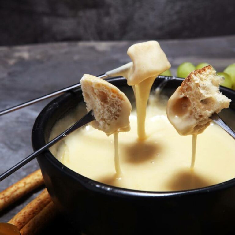 Faut-il mettre de la fécule dans la fondue au fromage ? - Cuisine